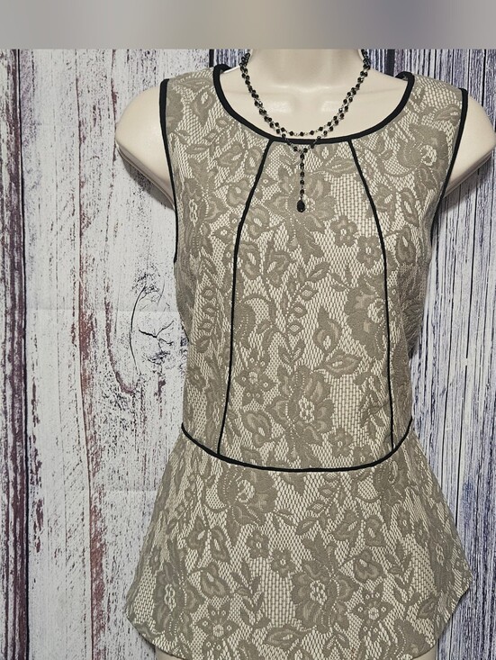 Anthropologie Tops - Weston wear Taupe/blk lace peplum tank (Final Price)